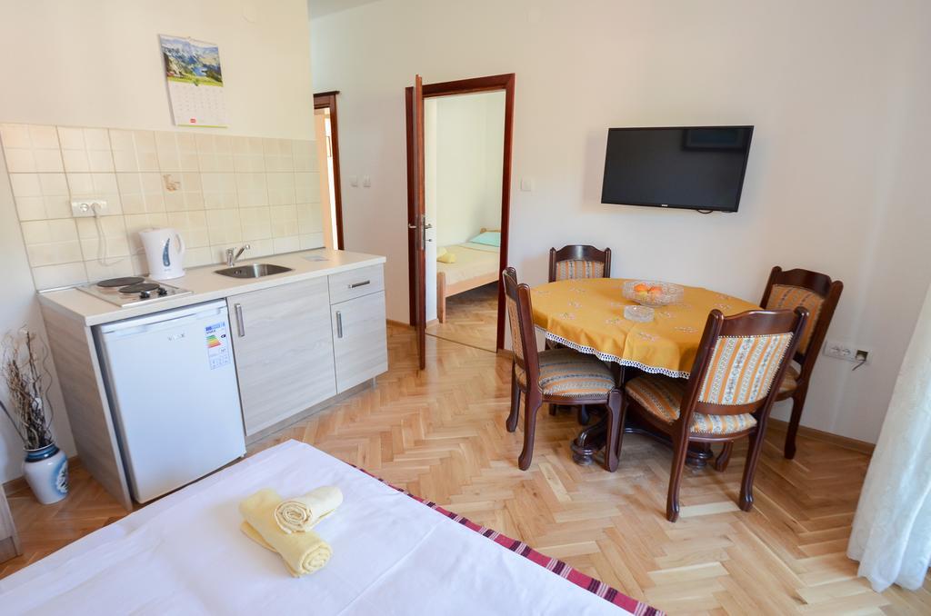 Apartments Ceklin Котор Экстерьер фото