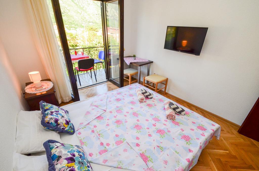 Apartments Ceklin Котор Экстерьер фото